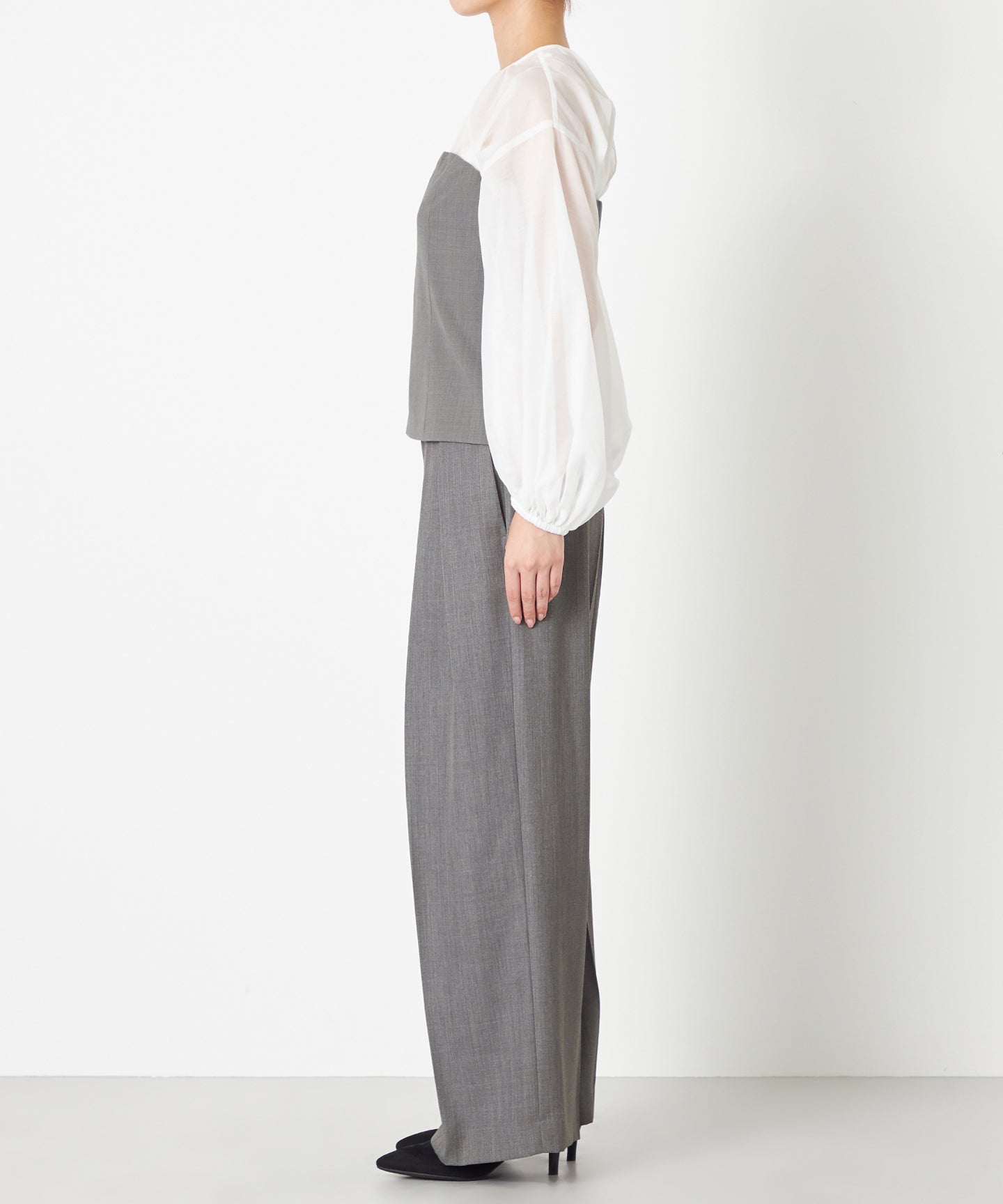 身長165cm B81cm W60cm H88cm 着用サイズ1