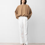 身長178cm B78cm W61cm H89cm