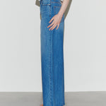 身長179cm B80cm W62cm H90cm 着用サイズ2
