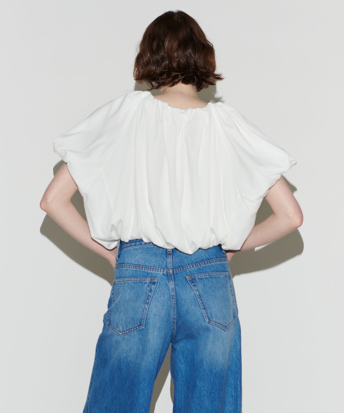 身長179cm B80cm W62cm H90cm 着用サイズ1